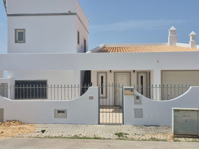 ca4ff82b-3a05-481e-917a-662fdd13816a